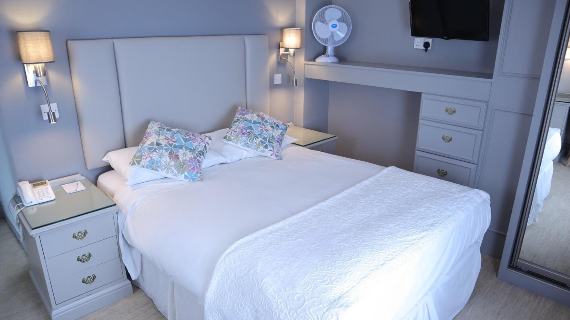 Centennial Hotel CBG Dış mekan fotoğraf
